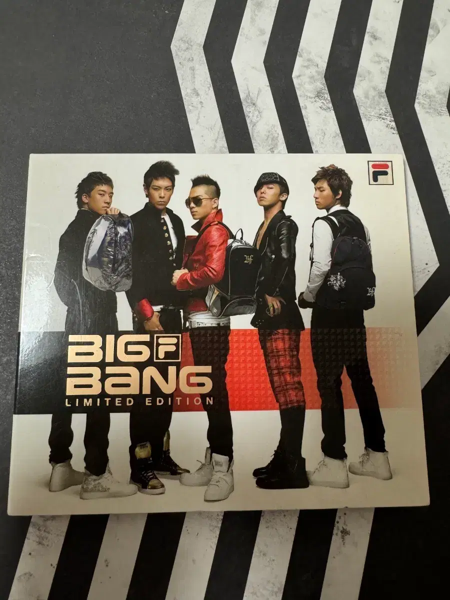 BIGBANG×FILA LIMITED EDITION 非売品 CD 빅뱅 비매 fila 휠라 앨범 | 브랜드 중고거래 플랫폼, 번개장터